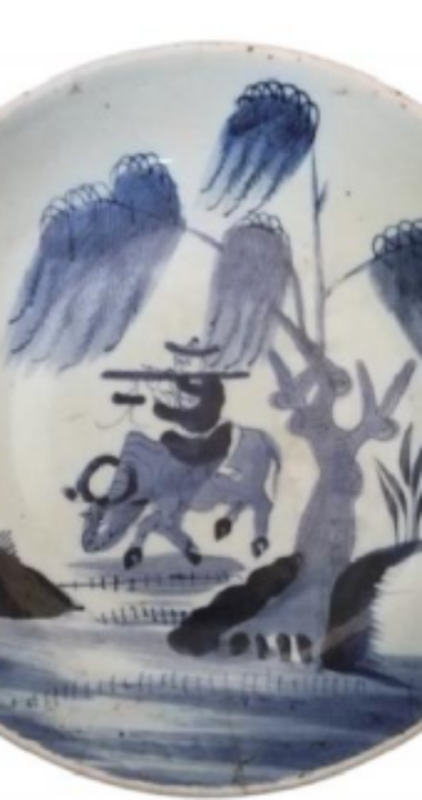 清代乾隆青花牧童吹笛纹盘赏析