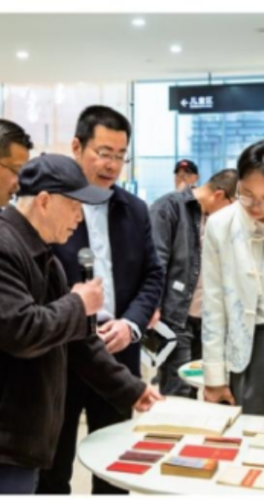 参加清风齐家——“中国共产党人的家风”报纸专题展有感